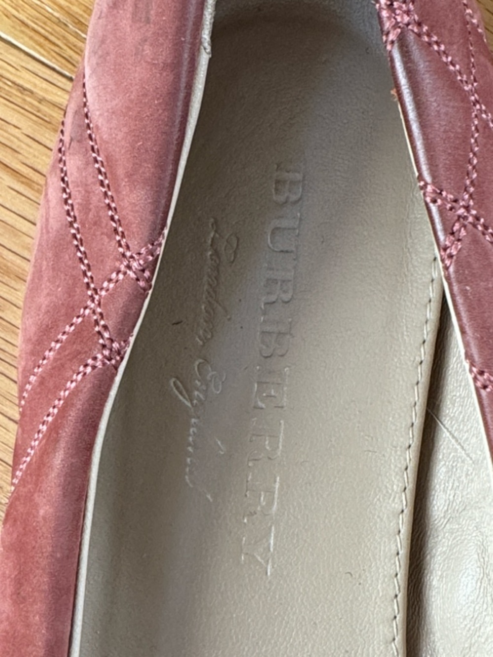 Burberry Quilted Suede Ballet Flats in Dusty Rose with Gold Buckle - Picture 6 of 7